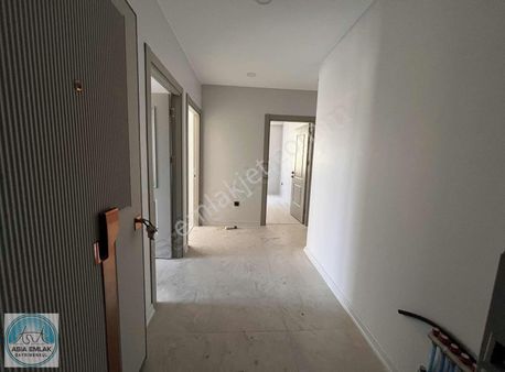 Asia Dan Lüks Site İçerisinde 3+1 Satılık Daire