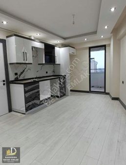 Detay Emlaktan Yenimahallede 1+1 İskanlı Satılık Lüks Daire