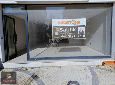 Atatürk Mahallesi Mustafa Kemal Caddesi'nde Satılık İşyeri