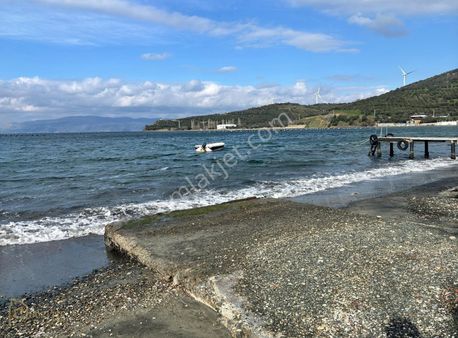 Denize Sıfır Tapulu Arsa İçinde Yapılı Müstakil Ev