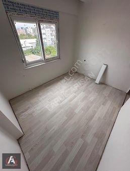 Faruk Arısan'dan Denize Ana Yola Ve Devlet Dairelerine Yakın 2+1