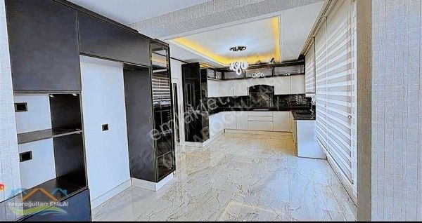 Necaroğullarından Cezaevi Karşısında Lüks Daireler