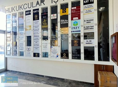 Ünlü Emlaktan Baro Plazada 2+1 Acil Satılık Eşyalı Ofis Büro