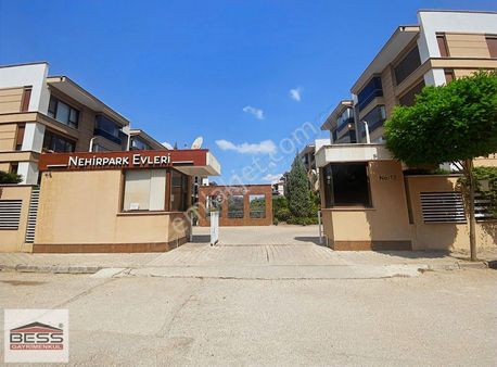 Bess'den Batıkent Mah. Site İçerisinde Lüks Satılık 4+1 Daire