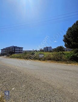 Anayolun Altında,denize 250 Mt,4 Kat İmarlı,15 Adet 1+1 Dairelik