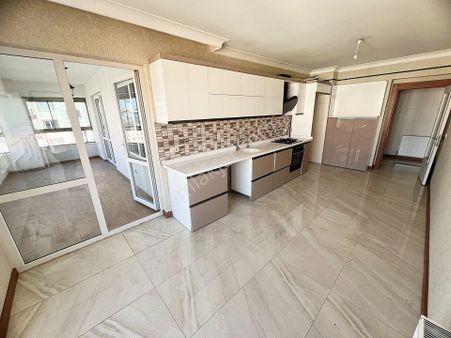 Burç Mah Seval Cad Üzeri Kapalı Garajlı Ful Yapılı Kiralık 4+1