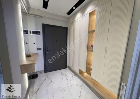 Piramit Gm 'den Etü Yolunda Lüks 3+1 Satılık Fırsat Daire