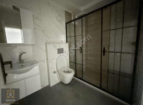 Side'de Denize 450 M. 3+1 Satılık Daire