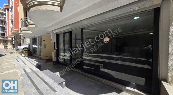 Göktürk'te Caddeye Yakın Cepheli Kiralık Depolu Otoparklı Dükkan