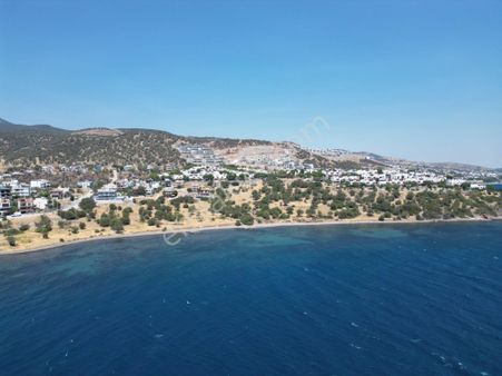 Egenin İncisi Çandarlıda Muhteşem Deniz Manzaralı Satılık Villa