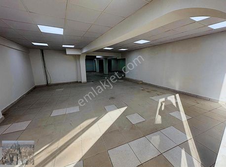 Fatih Karagümrük'te Kurumsal Markete Uygun 700 M2 Dükkan