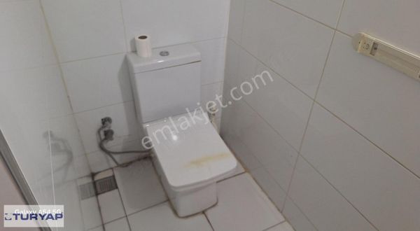 Vali Rahmi Bey Mah. Forbes Caddesi 70 M2 Kiracılı Satılık İşyeri