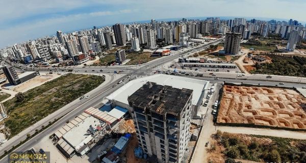 Kuyuluk Mahallesi Köşebaşı Satılık 4+1 Taksitle Ödeme Fırsatı