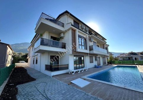 Fethiye Esenköy Oturuma Hazır 4+1 Havuzlu Dubleks Daire