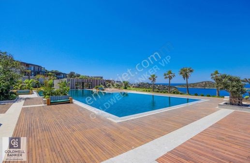 Bodrumda Ultra Lüks Denize Sıfır Satılık Villa