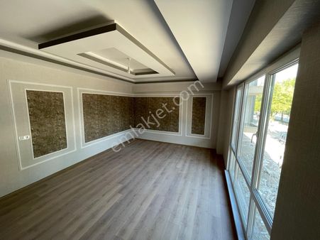 Gürhan Gayrimenkulden Satılık Karatay/akabe Mahallesinde Lux Daire