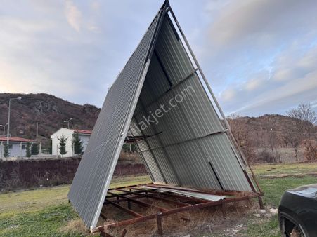 Almus'ta Göle Sıfır Müstakil Tek Tapulu 1600m2 Arazi