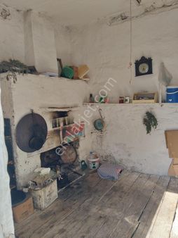 Emsal Gayrimenkulden Satılık Manzaralı Müstakil Ev