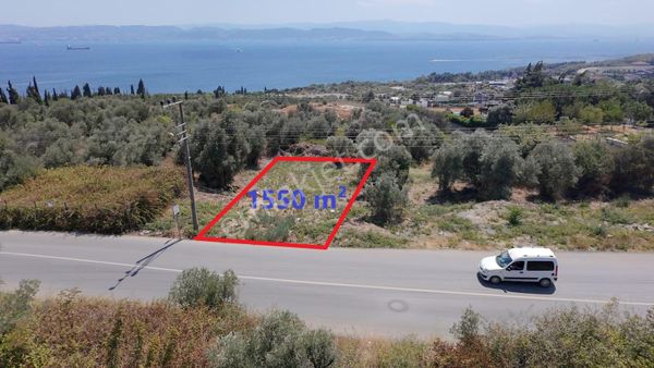 Önü Kapanmaz Köprü Ve Deniz Manzaralı Satılık Arsa