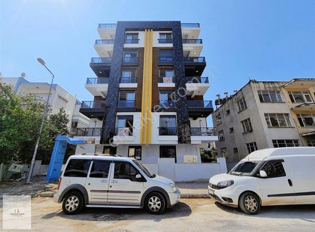 Kaleiçine 5 Dk Yürüme Mesafesi Sıfır 2+1 Satılık Daire