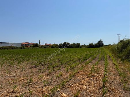 Yatırımcısına Ticari Ve Konut İmarlı Fırsat Arsa!