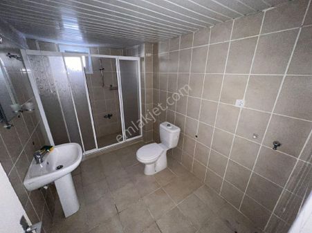 Özal Ve Türkeşe Yürüme Mesafesi 3+1 Kapalı Mutfak