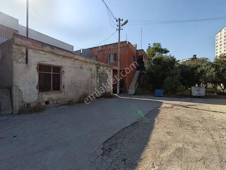 Namık Kemal Mah. Şifa Tıp Arkası 50 M² Tapu'lu Satılık Masraflı Müstakil