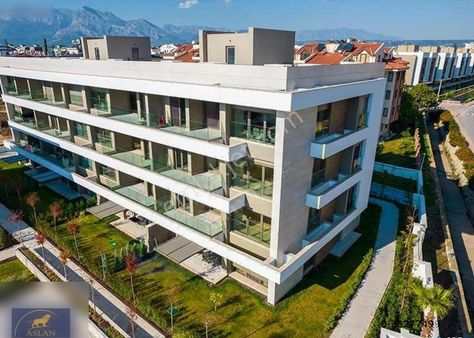 Antalya Gardenya Rezidans Uncalı Satılık 3+1 Bahçe Katı Daire
