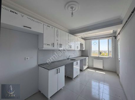 Kapaklı Da Satılık 2+1 Ara Kat Ön Cephe Daire