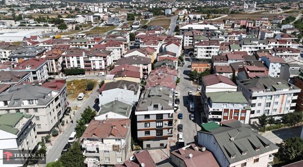 Bollucada Mükemmel Konumlu, Asansörlü 2+1 Daire