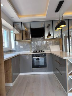 Üçyol Meydanda 3+1 Lüks Tadilatlı Satılık Daire