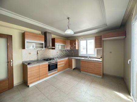 İz'den Belediye Evlerin'de 3+1 Satılık Daire!!!