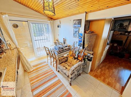 Çiğli Aydınlıkevler Köşe Konum Deniz Manzaralı Bahçeli Tripleks