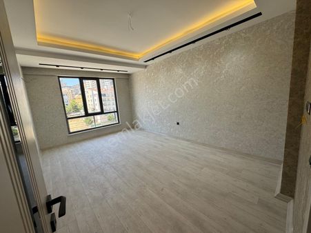 Ymz'den Bülbülzade'de Sıfır 2.5+1 Kat Bahçeli Daire