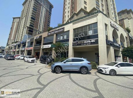 Park Mavera 1'de Kurumsal Firmalara Kiralık Köşe 169 M2 Dükkan