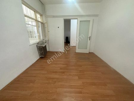 Turyaptan Aşağı Eğlencede Merkezi Lokasyon 2+1 100 M2