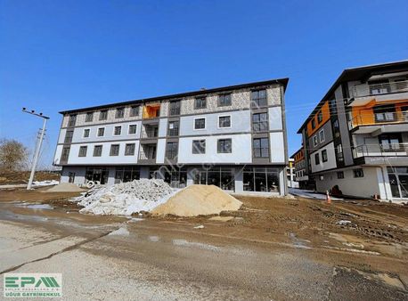 Epa Uğur'dan Gümüşova'da Satılık Ebeveyn Banyolu 3+1 Daire