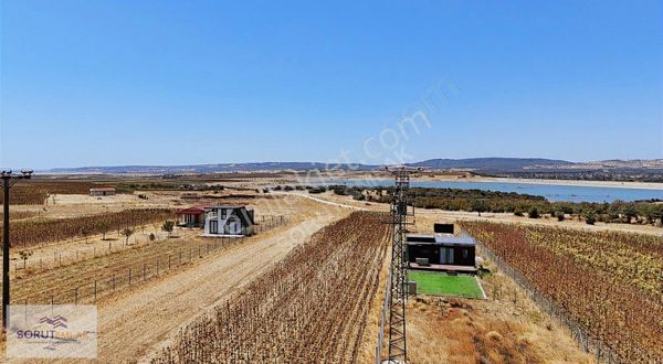 Mecidiye Girişinde Sahil Yoluna Cephe 2.038 M2 Arazi Ve Yapı