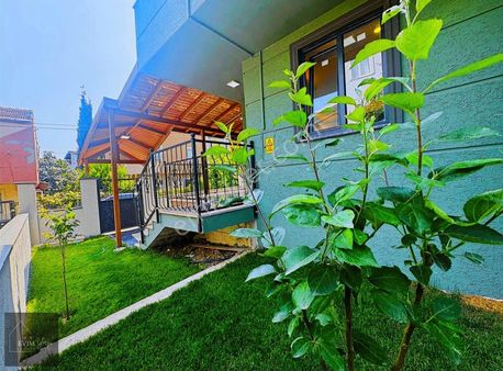 ¯\_evim Yapı _/¯bodrum Katlı, Büyük Bahçeli,geniş Veranda.iskanl