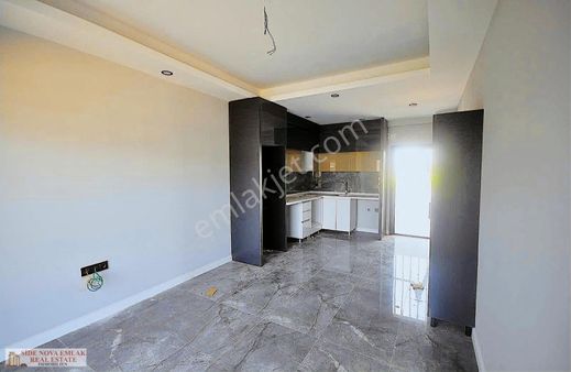 Kumköy'de Site İçerisinde Kiralık Daire