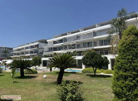 Satılık Side'de Nympheum Sitesin'de Özel Bahçeli Giriş Kat 2+1