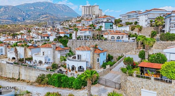 Alanya Kargıcak 3+1 400m2 Eşya,müstakil Havuz,deniz Kale Manzara