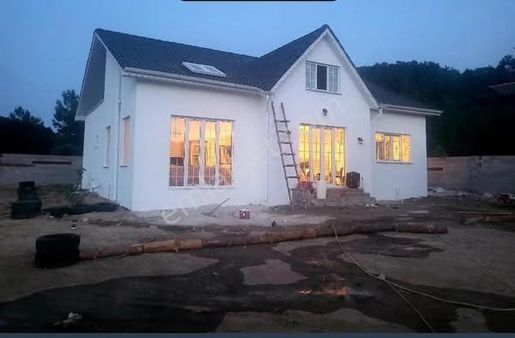 Arkadaş İnşaat Emlaktan Olimpos Da Doğa İçinde Villa