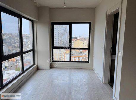 Brothers'tan Nef 04 Residance Ta Yüksek Kat, Kiracısız, Stüdyo