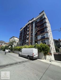 Pendik Yeni Mahallesi Genç Binada Satılık 2+1 Yüksek Giriş Daire