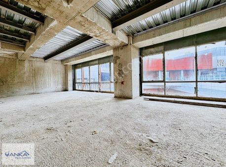 Metropol İstanbul Ticari Tapulu 352 M2 Dubleks Loft Ofis