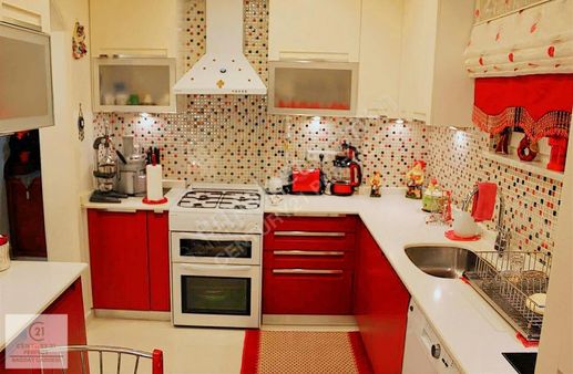 Cihangir Sıraselviler De Satılık 3+1 Daire Asansörlü