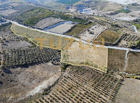 Tüzün Gayrimenkul'den Akdeniz Camili'de Satlık Arsa