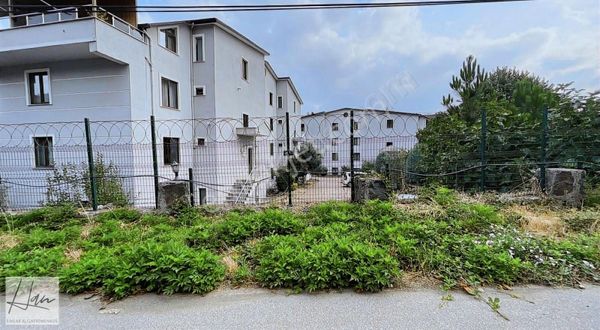 Değirmendere'de Site İçerisinde 3+1 Kiralık Bahçe Dubleks Daire.