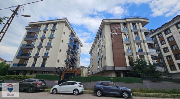 Çekmeköy Alemdağ Mahallesinde Butik Sitede Kiralık 3+1 Dublex